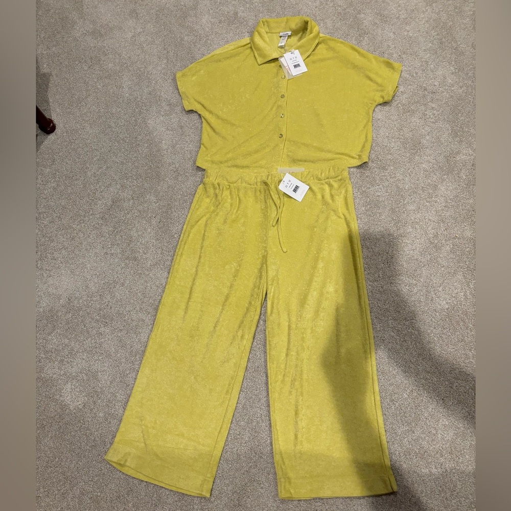 NWT 2 Piece Set Andie Lime Green Crop Top and Pants